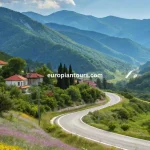 كم تبعد تيرانا عن شكودر