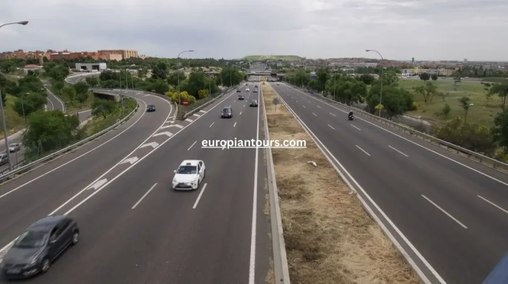 كم تبعد مدريد عن فالنسيا