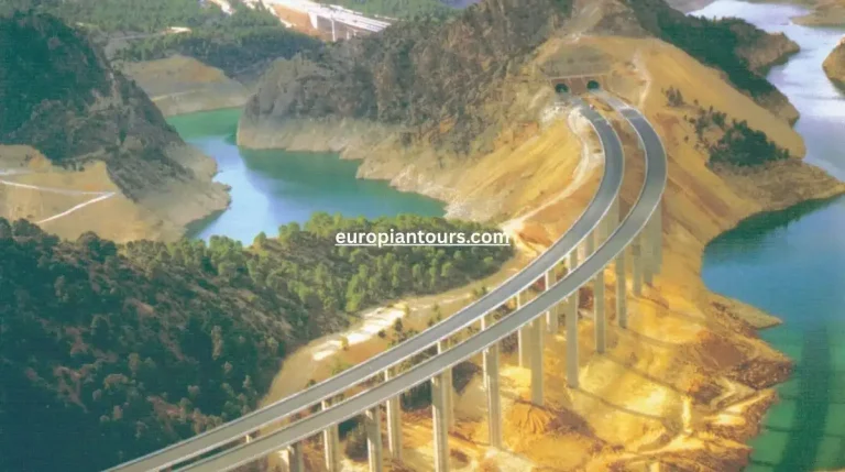 كم تبعد مدريد عن فالنسيا